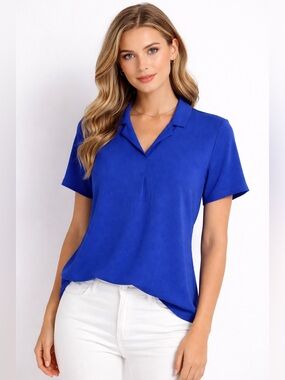 HILARY RADLEY Blue Split Neck Collared Shirt Short Sleeve Lightweight Medium NWT